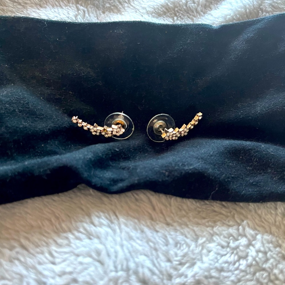 Star earring
